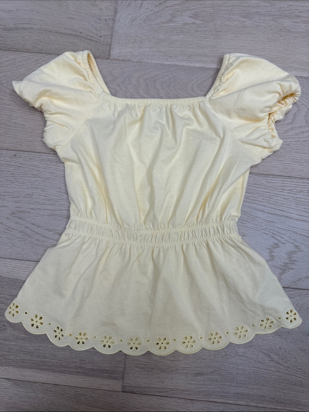 BNWT Janie & Jack Pale Yellow Puff Sleeve Peplum eyelet Top size 12